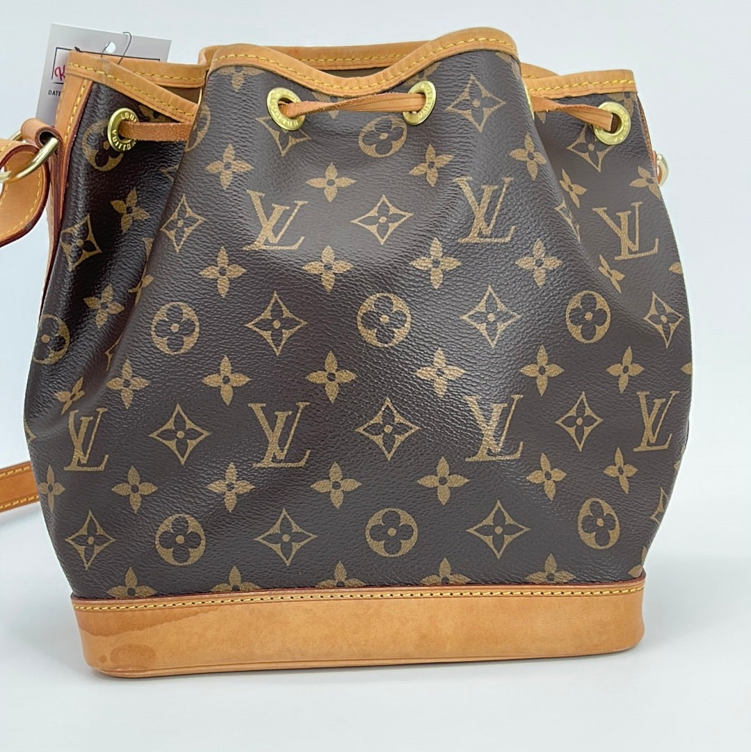 Louis Vuitton Monogram Noé BB