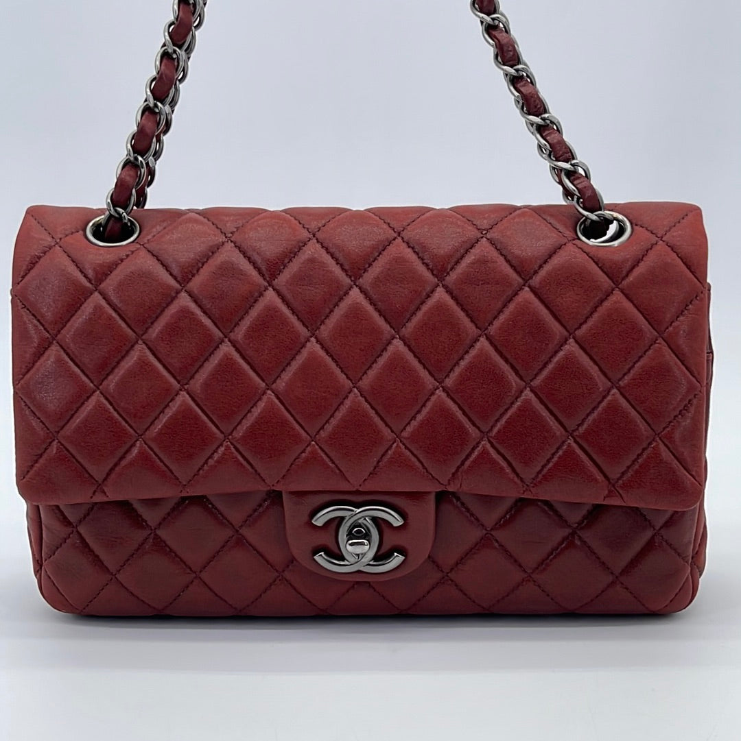 Chanel burgundy discount classic flap bag