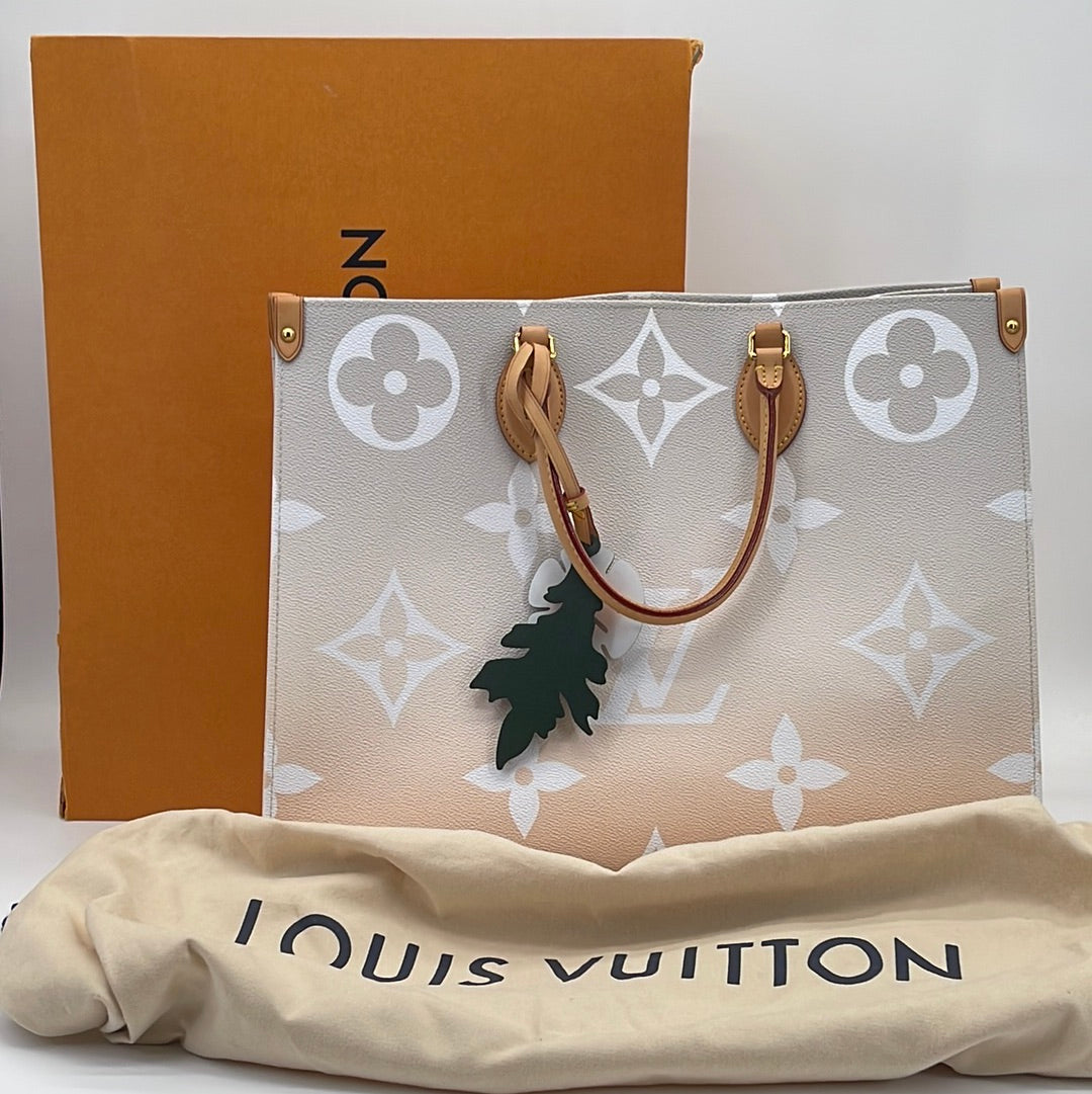Louis Vuitton OnTheGo GM By The Pool Collection NEW Full Set at