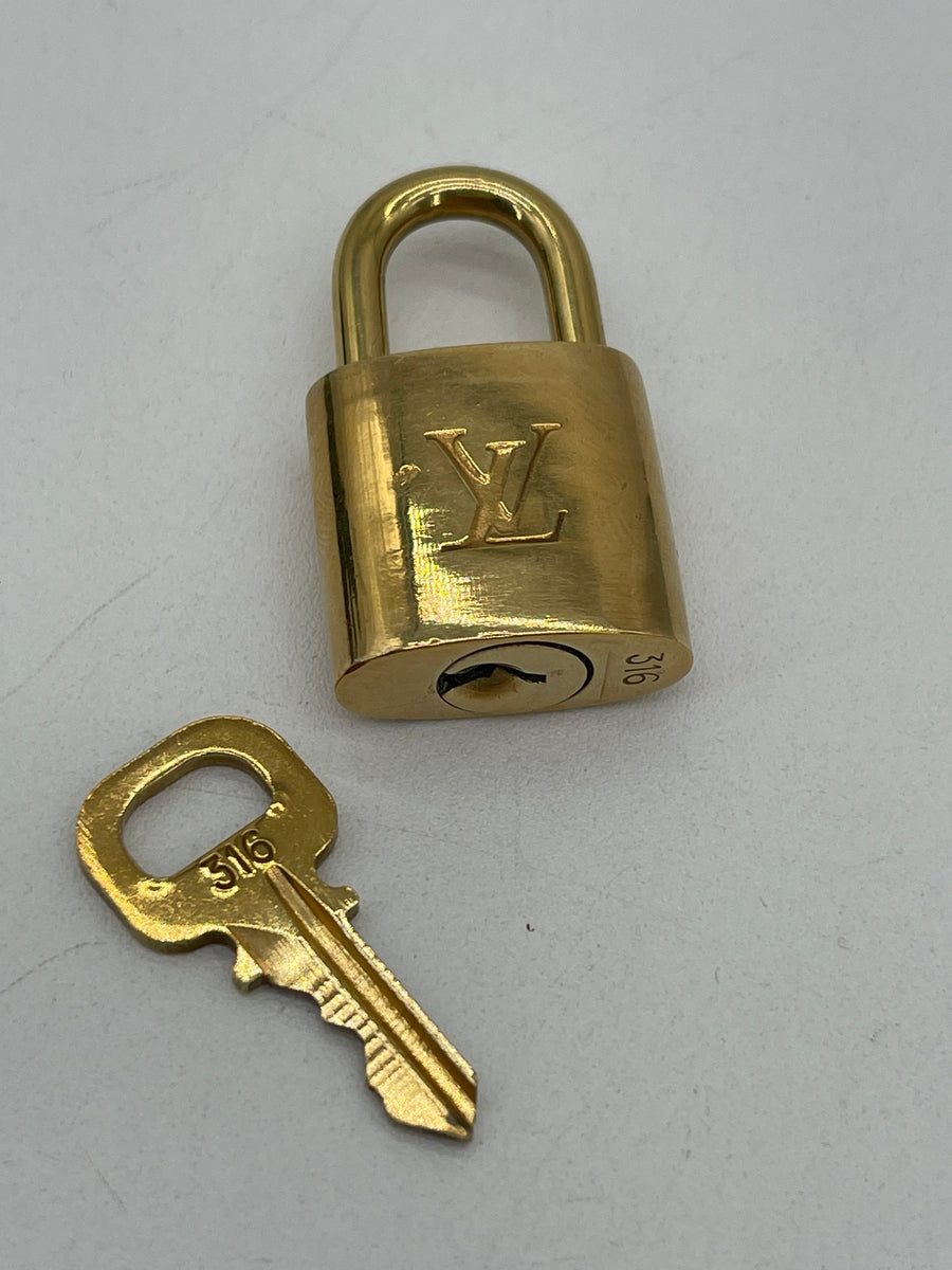 Louis Vuitton Lock high quality and Key #316