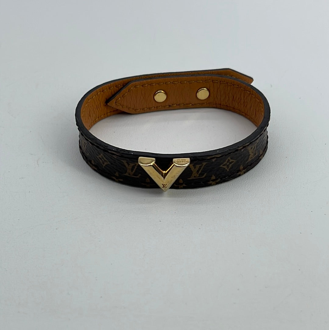 Louis Vuitton Essential V Bracelet 2022-23FW, Brown, 19
