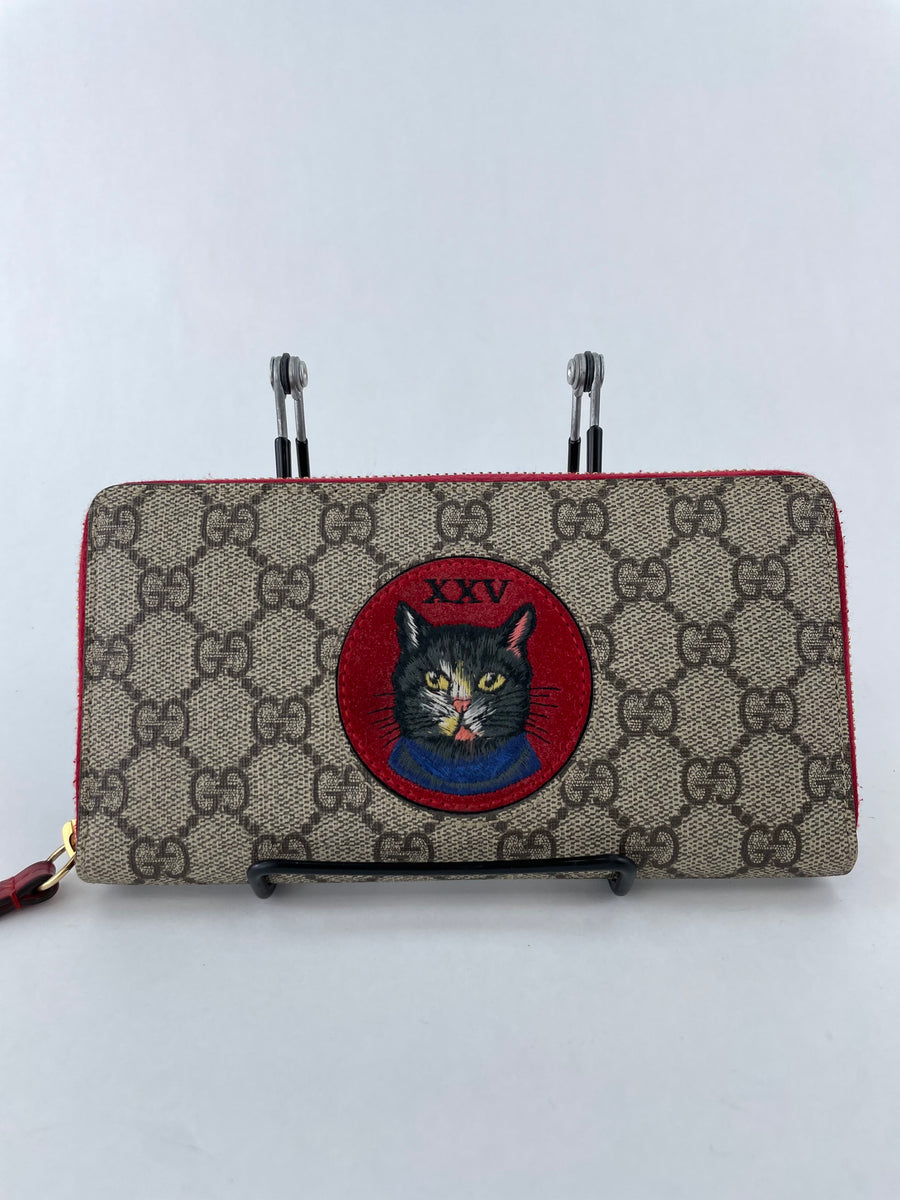 Gucci Brown Gg Supreme Small Oblo Cat Wallet