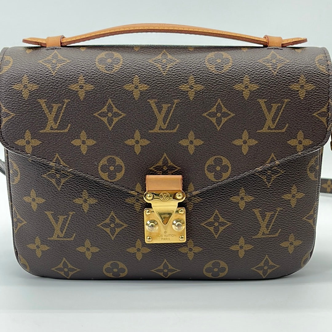 Preloved Louis Vuitton Monogram Pochette Metis Monogram Canvas SD2240 082323 Off