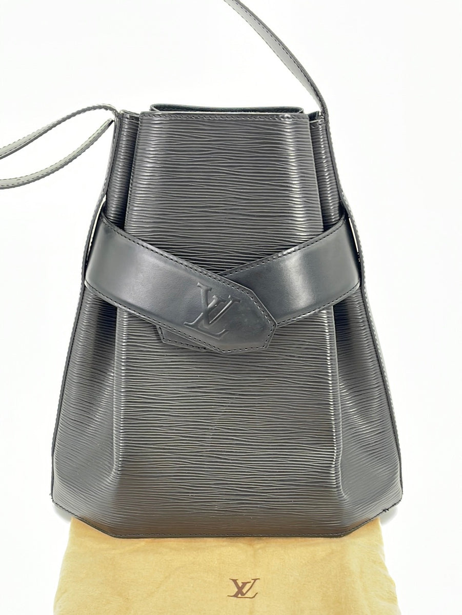 LOUIS VUITTON 90s Black Epi Sac D'ePaule Twist Bucket Bag MM — Garment