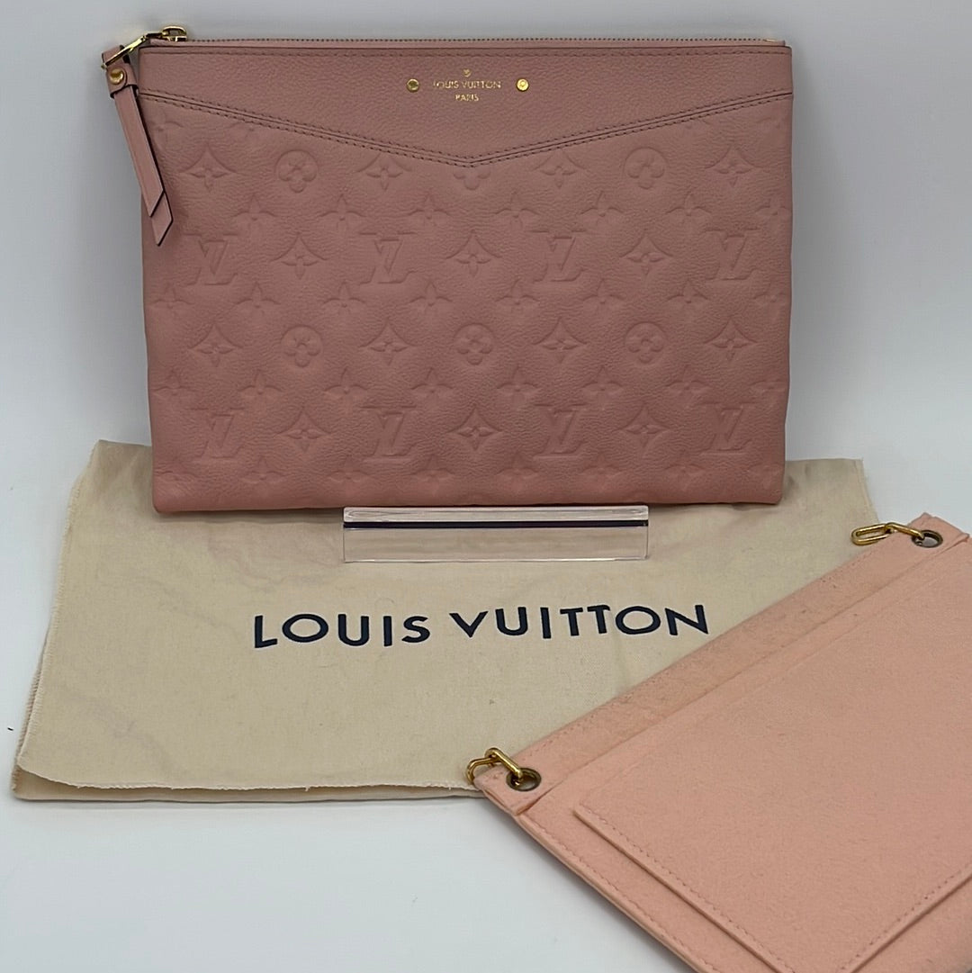 Preloved Louis Vuitton Pink Cherrywood Vernis with White Monogram Canvas Chain Wallet CA1119 100623