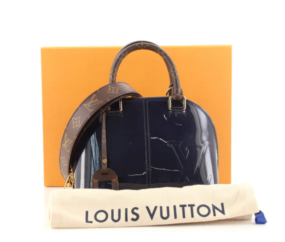 Louis Vuitton Monogram Vernis Alma BB w/ Strap - Burgundy Handle