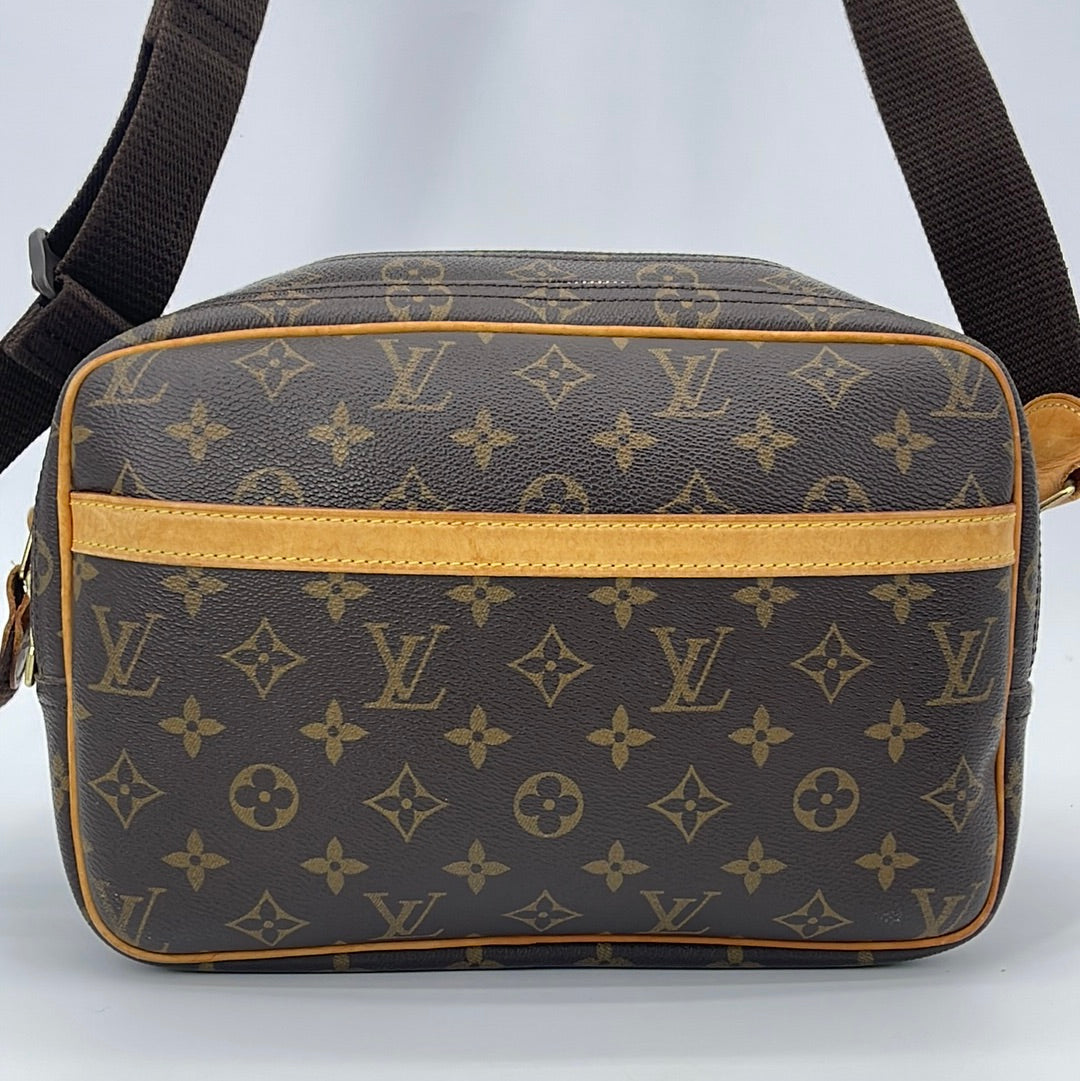Vintage Louis Vuitton Monogram Reporter PM Crossbody Bag E2301641 0401 –  KimmieBBags LLC