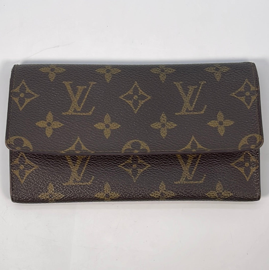 Louis Vuitton Vintage 2000 Checkbook Holder Brown - $245 (55% Off Retail) -  From Jackie
