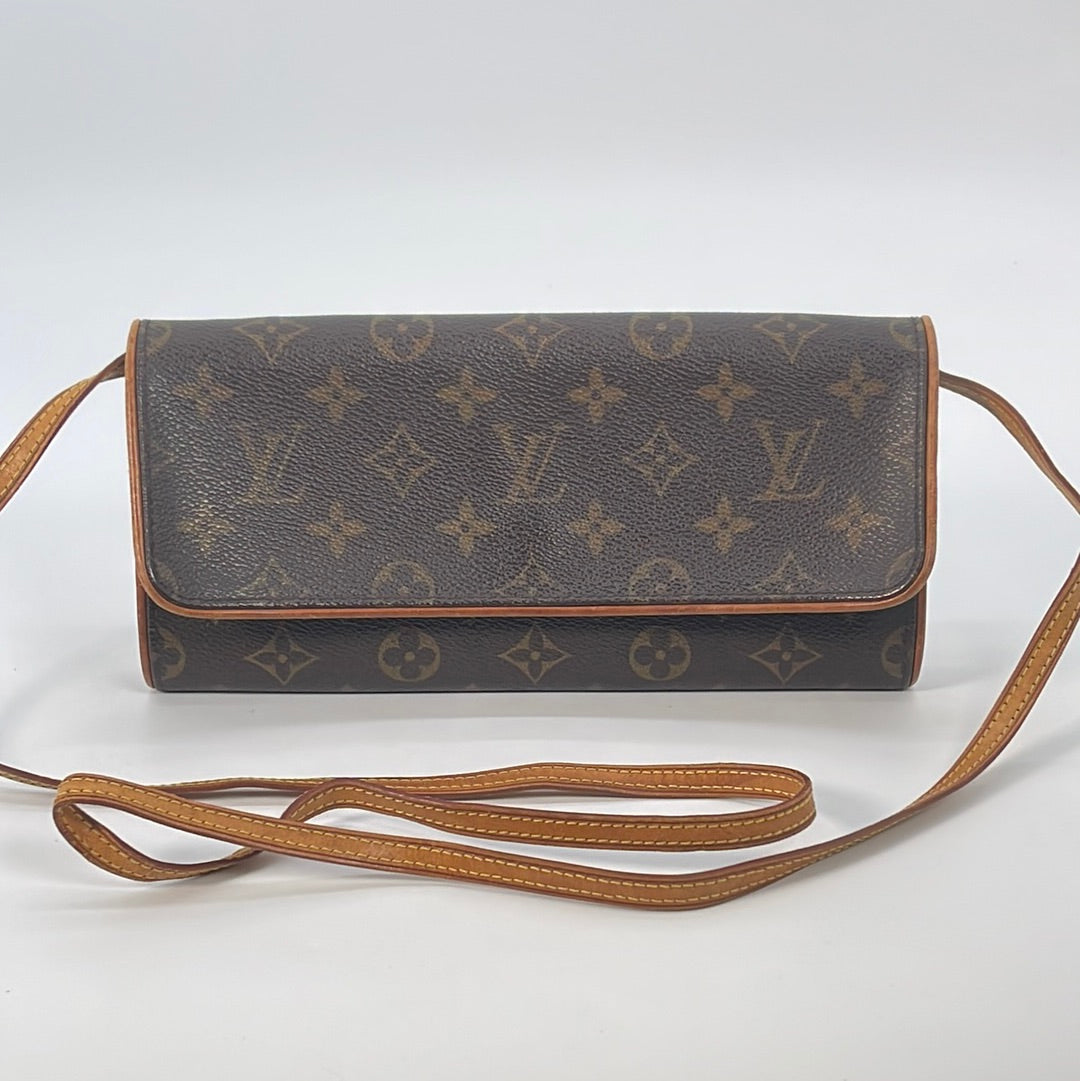 Louis Vuitton, Bags, Louis Vuitton Mono Pochette Bag Discontinued