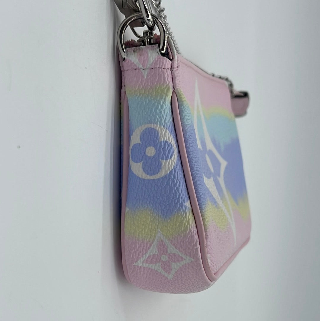 My Pastel Mini Pochette from the Escale collection! It's super