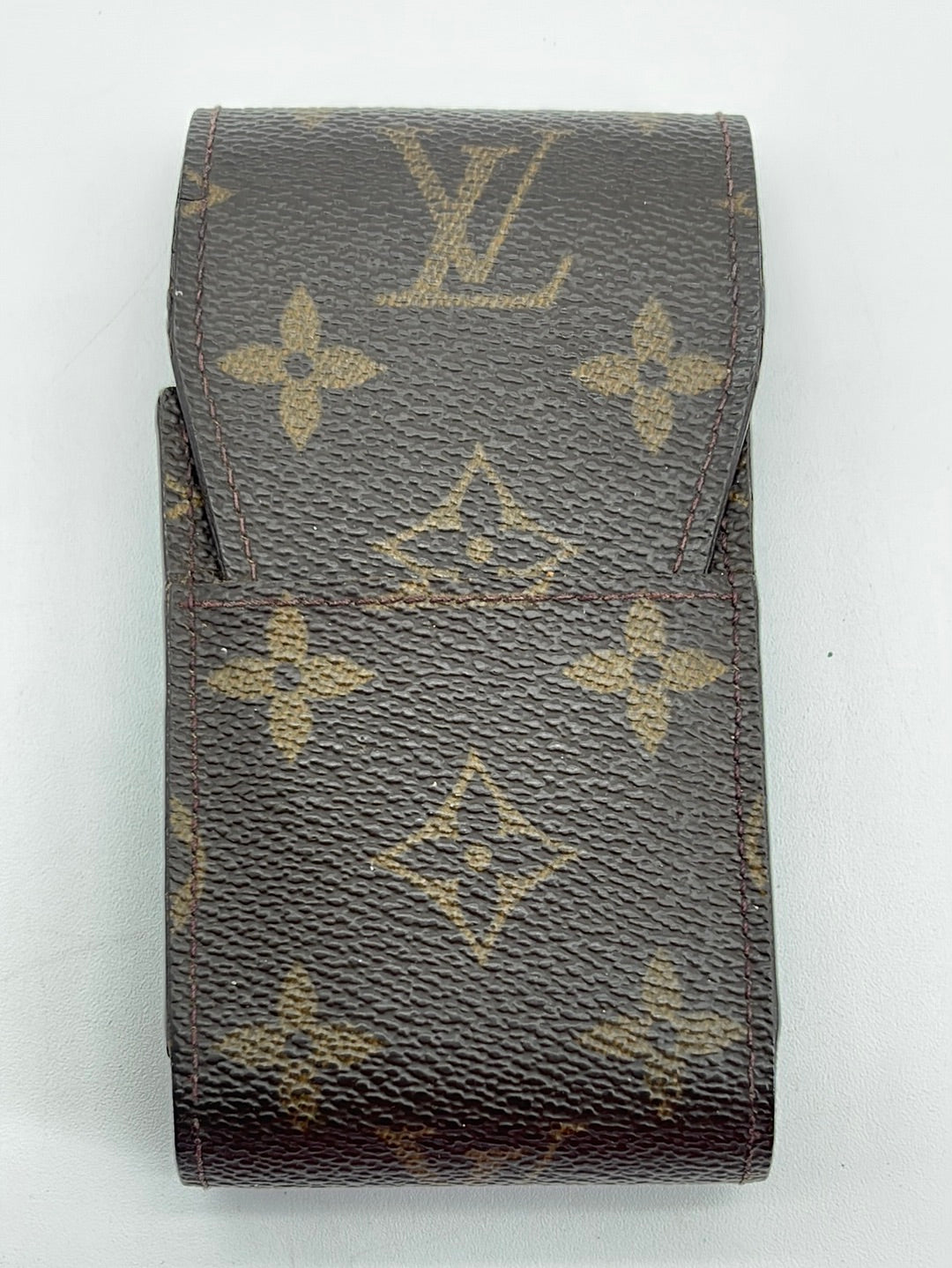 Preloved Louis Vuitton Monogram Tobacco Case CT1000 101023 – KimmieBBags LLC