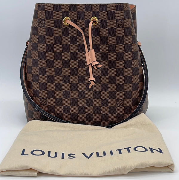 Louis Vuitton Noir Neo Vivienne NM Crossbody Bag – The Closet