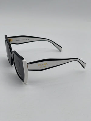 Like New Prada Black and White Sunglasses. BP43537403-A 091824 H