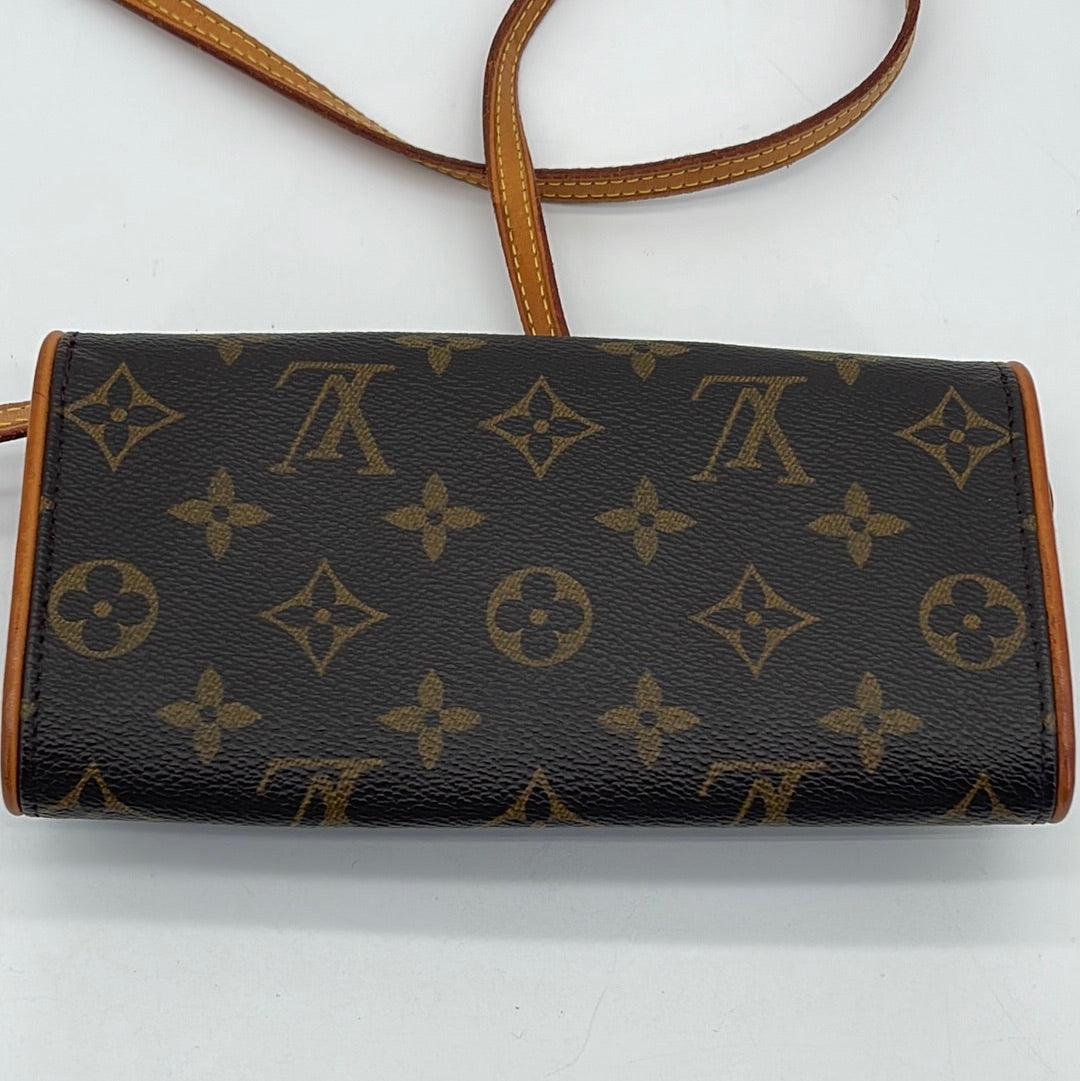 PRELOVED Louis Vuitton Discontinued Pochette Twin PM Monogram Crossbody Bag C9XT77J  040224 H