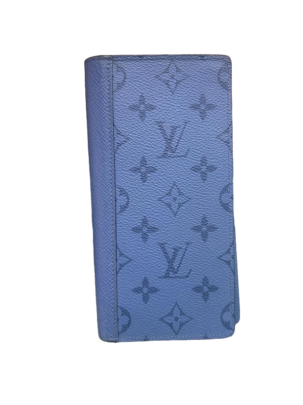 Preloved Louis Vuitton Light Blue Taigarama Brazza Wallet 76XBRT7 061624B