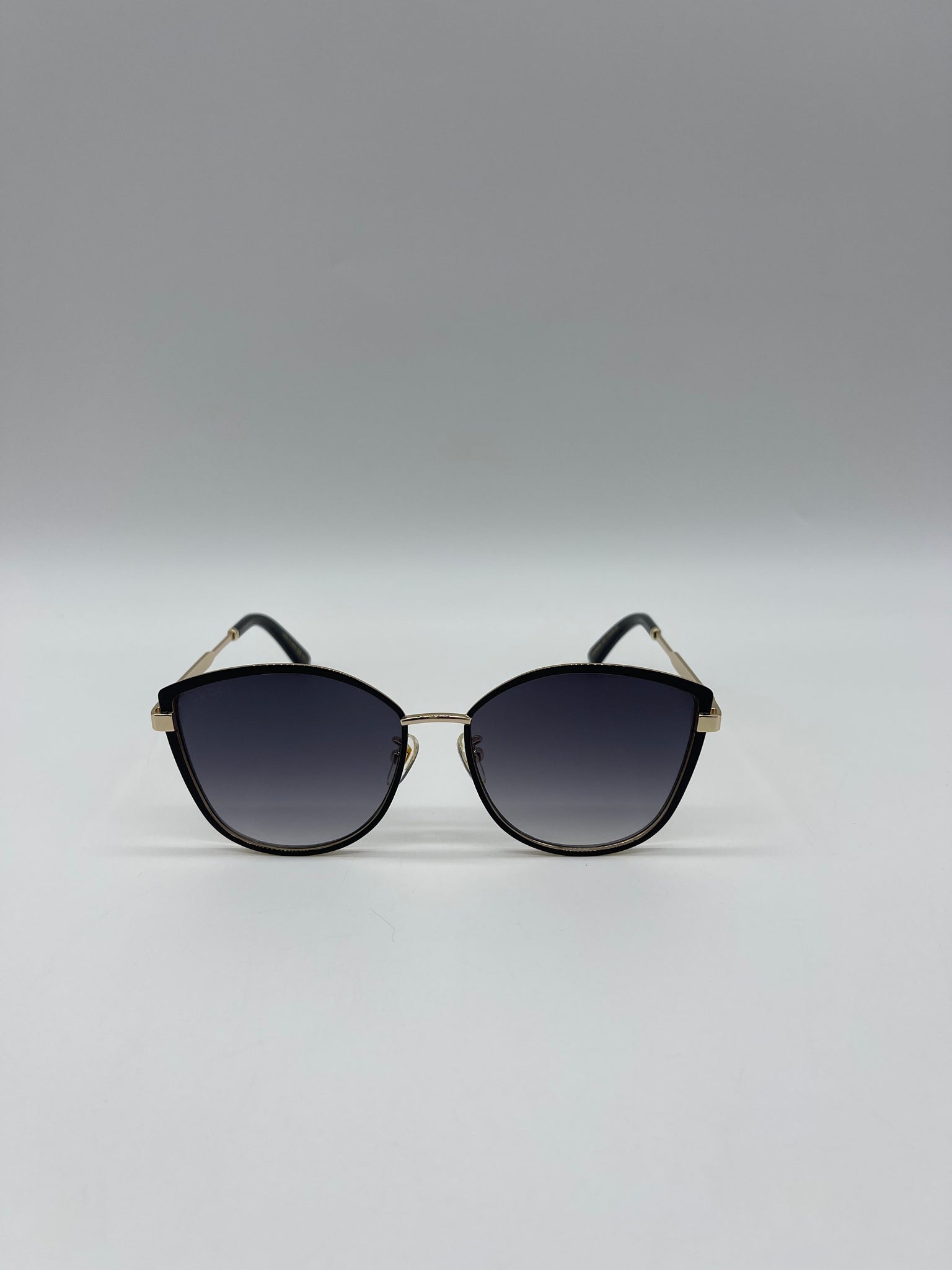 Like New Gucci Gold and Black Gradient Sunglasses TOULRC46174 090524 H