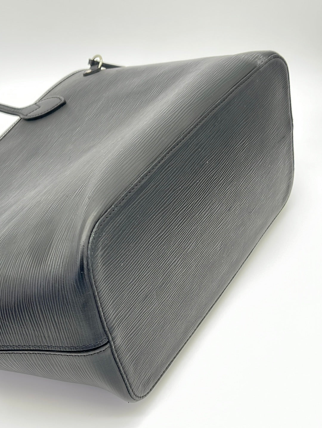 Preloved Louis Vuitton EPI Black Leather Neverfull mm Tote Bag UB5220 102323
