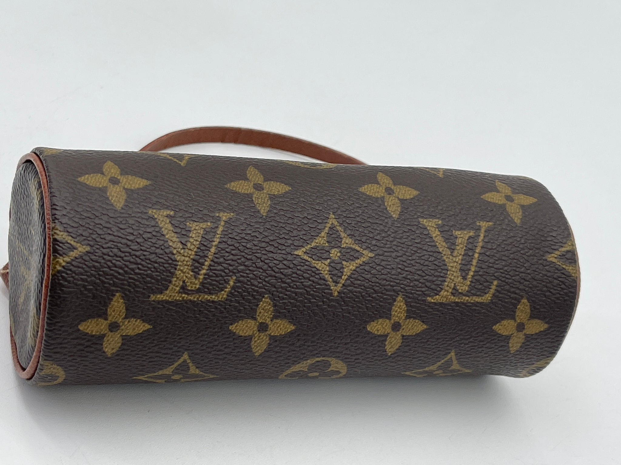 Preloved Louis Vuitton Mini Papillon Monogram. XQ89TQ4 101524 H