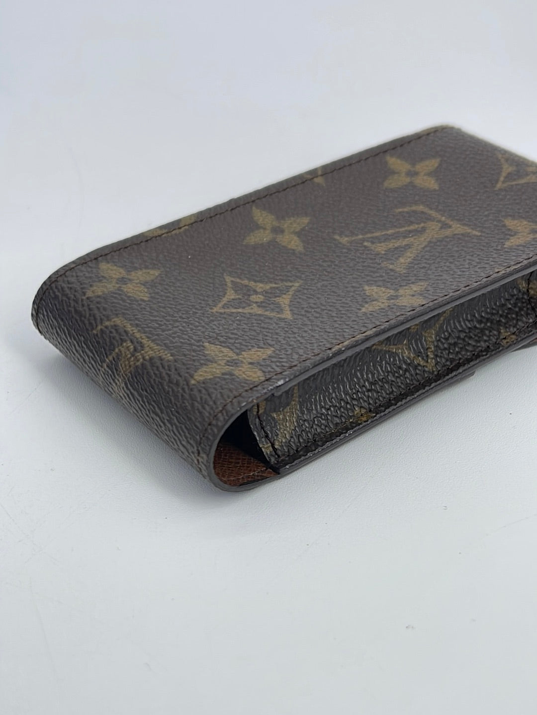 Preloved Louis Vuitton Monogram (Tobacco) Small Case CT1020 061323 –  KimmieBBags LLC