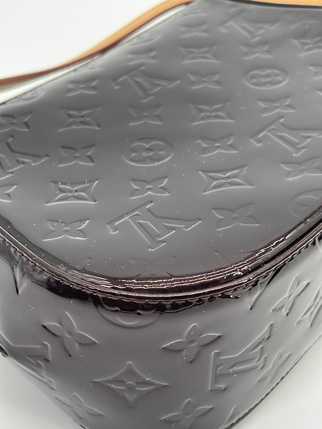 Louis Vuitton Amarante Monogram Vernis Leather Bellflower GM Bag Louis  Vuitton