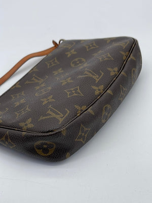 PRELOVED Louis Vuitton Monogram Pochette Accessories Bag VJ7QC6J 050124 P