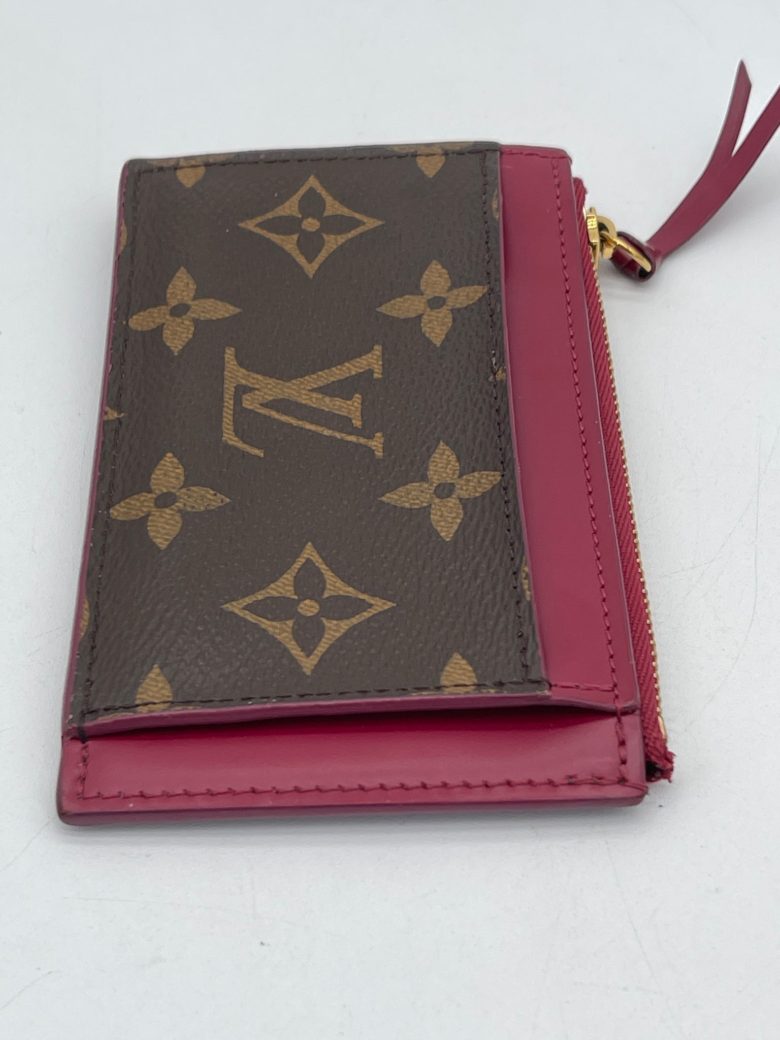 Pre Loved Louis Vuitton Monogram and Fuchsia Zippy Card Holder 3TBY9HC 061724 P