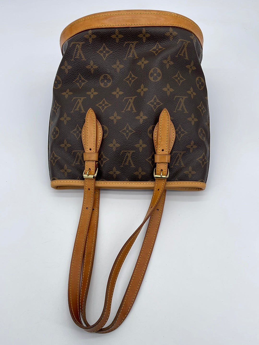 Preloved LOUIS VUITTON Monogram PM Bucket Bag OK4142 100223 – KimmieBBags  LLC