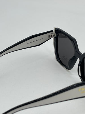 Like New Prada Black and White Sunglasses. SYK120226377 092324 H