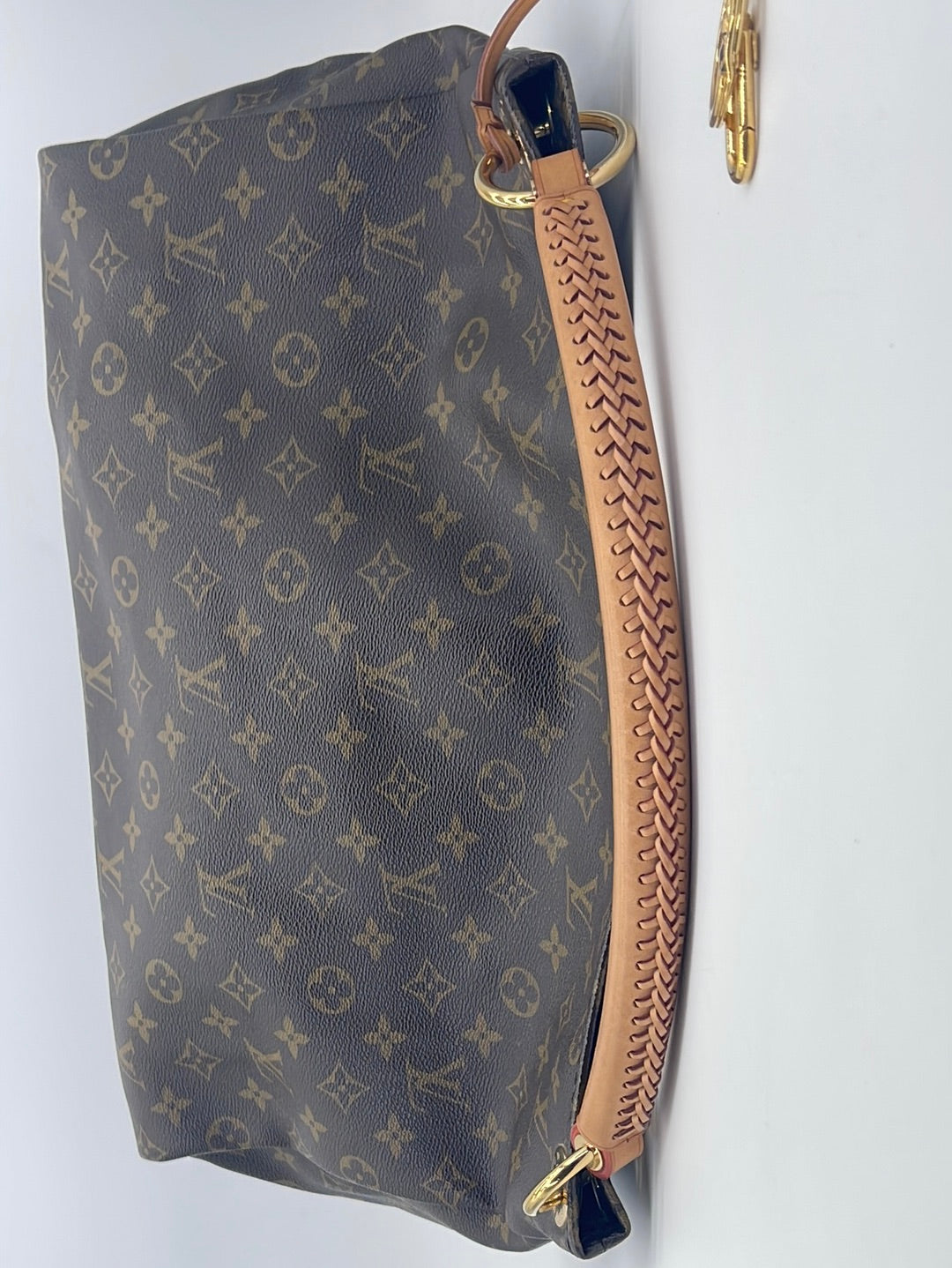 Louis Vuitton Artsy MM Monogram Tote Bag – I MISS YOU VINTAGE