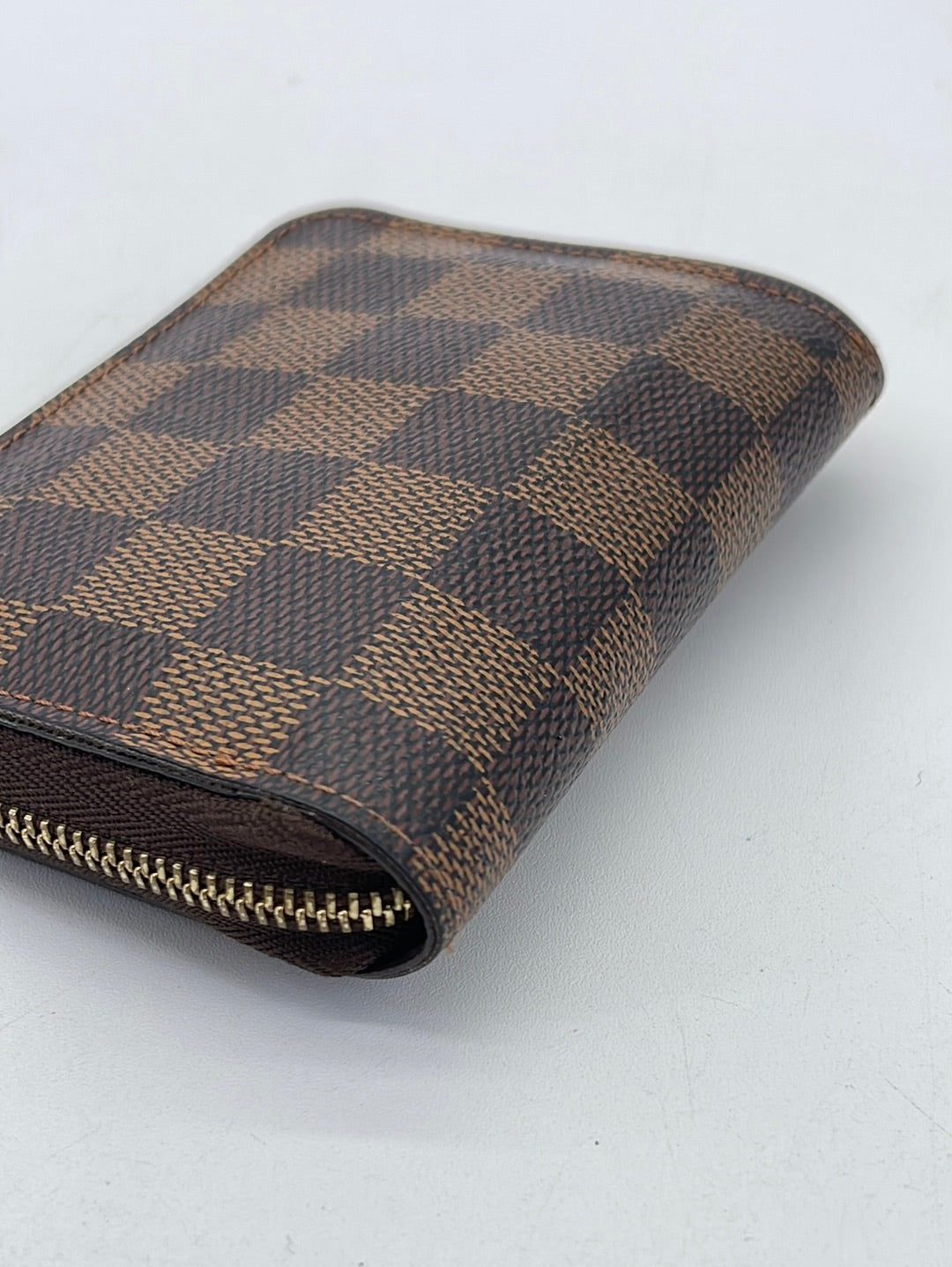 PRELOVED LOUIS VUITTON Mini Damier Ebene Zippy Coin Wallet WHX9QDT 041124 H