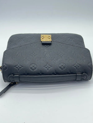 Louis Vuitton Twice Shoulder Pochette in Noir Empreinte - SOLD