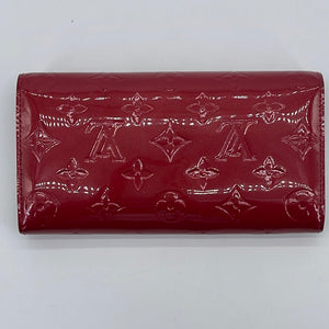 Louis Vuitton Sarah Red Monogram Vernis Leather Wallet