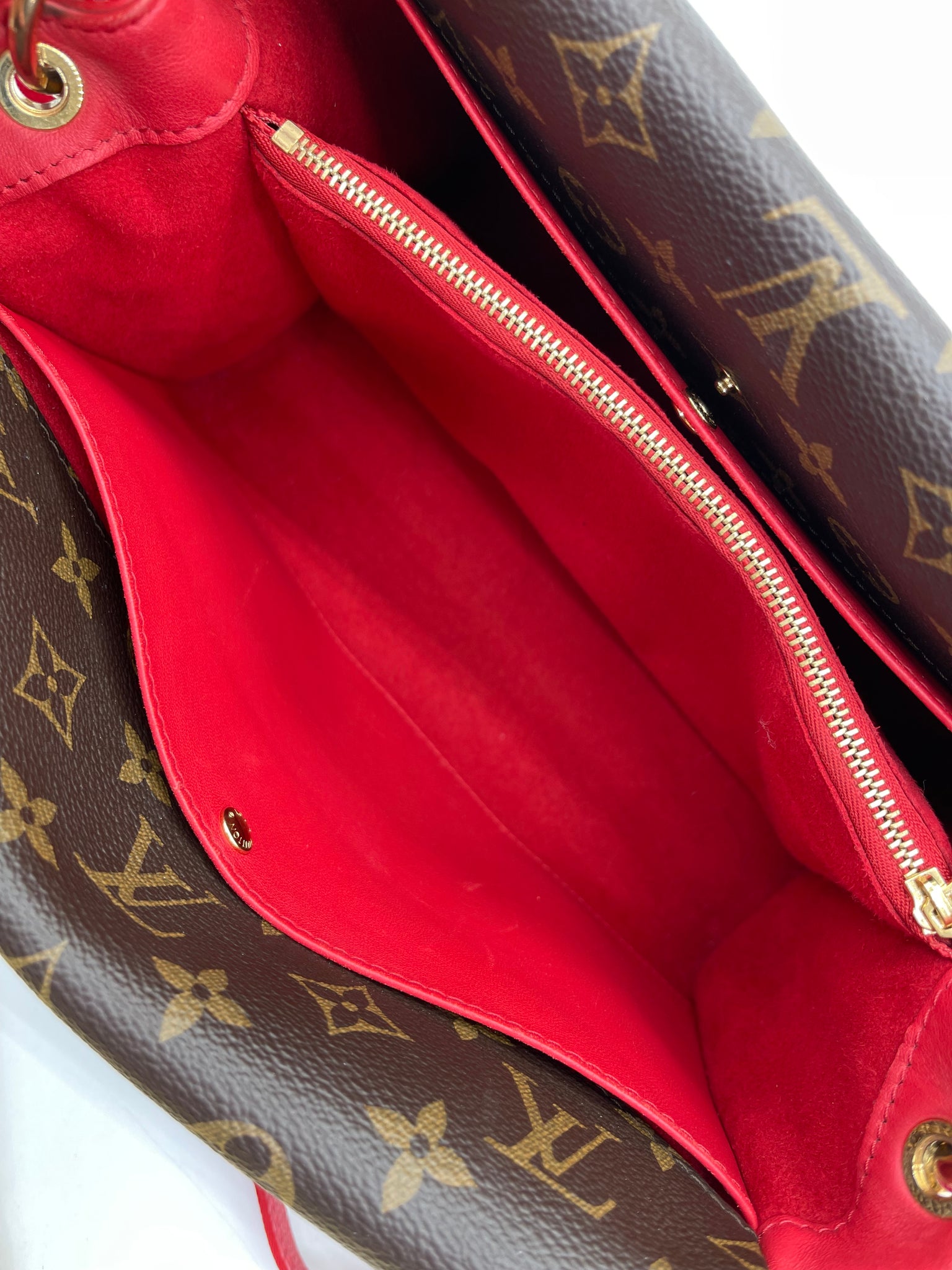 PRELOVED Louis Vuitton Monogram Red Double V Satchel Crossbody Bag X47KD99 083024 P