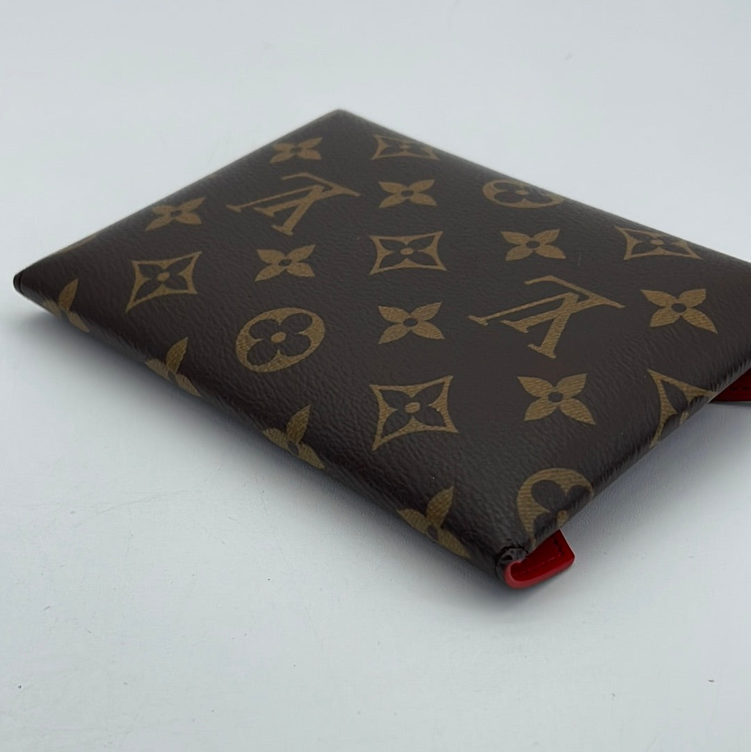 Preloved Louis Vuitton Kirigami Small Monogram Pouch C2Q9HVV 102323 –  KimmieBBags LLC