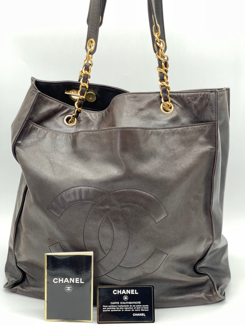 Preloved Chanel CC Logo Chocolate Lambskin Chain Shoulder Tote Bag. 49CHR97 111924 B