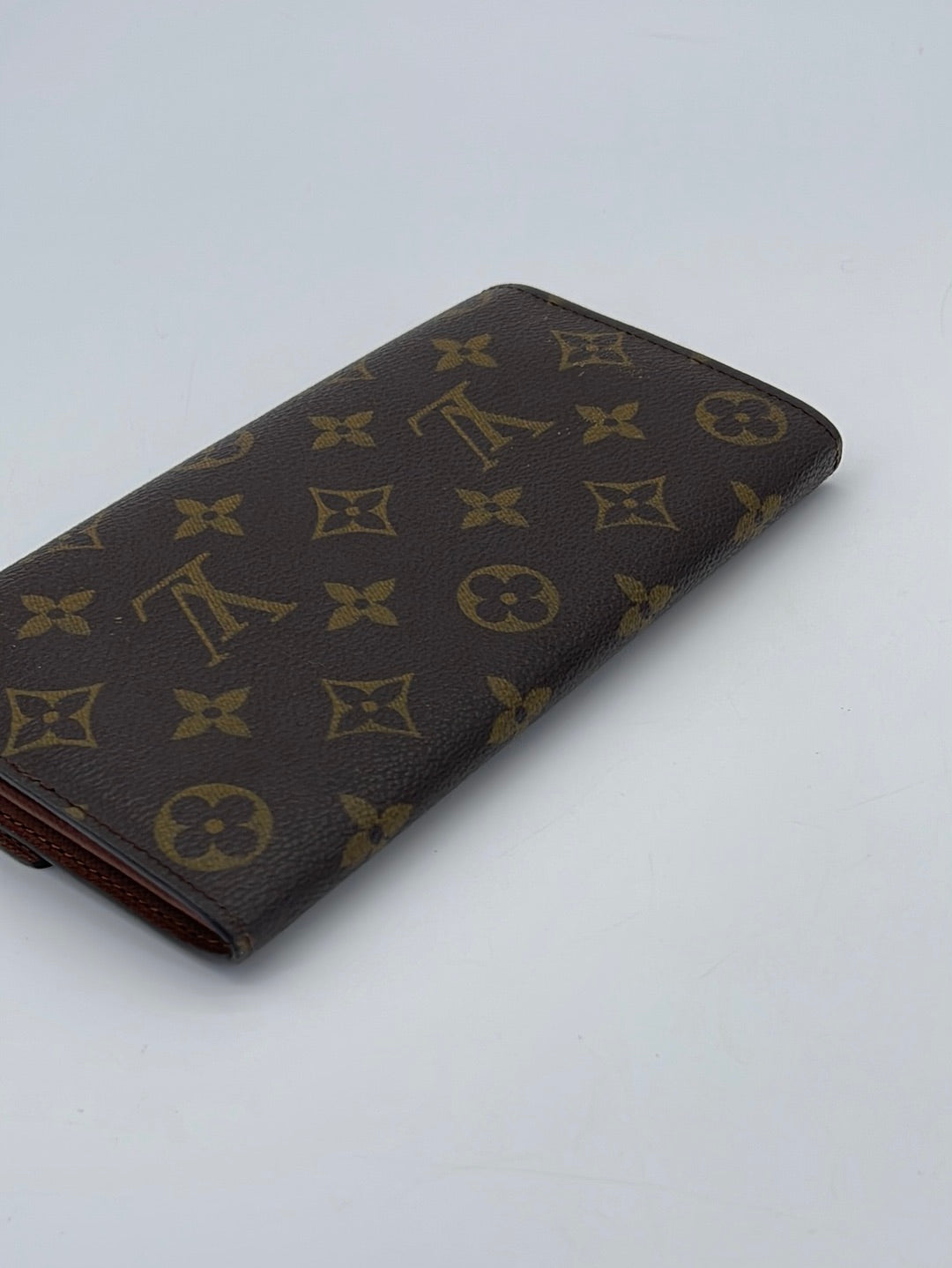 PRELOVED Louis Vuitton Monogram Sarah Wallet TH0072 061623 – KimmieBBags LLC