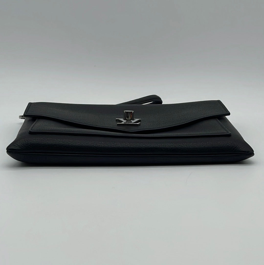 Louis Vuitton Lockme Pouch Black – StyleHill