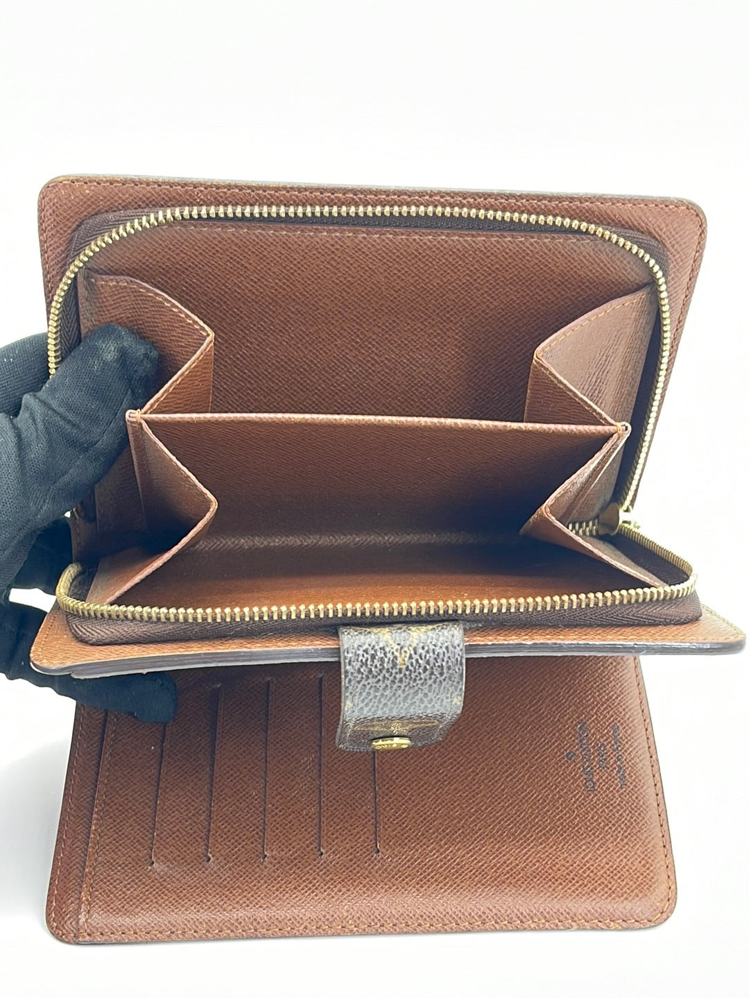 Preloved Louis Vuitton Monogram Porte Papier Zippe Bifold Wallet SP005 –  KimmieBBags LLC