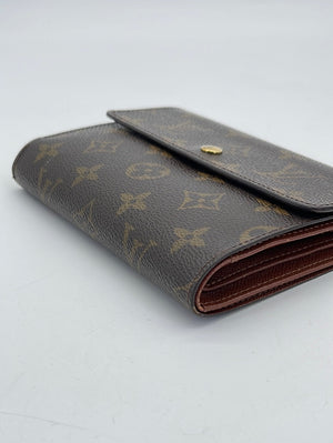 Preloved Louis Vuitton Monogram Portefeuille Alexandra Trifold Wallet DBRVHQX 052424 H