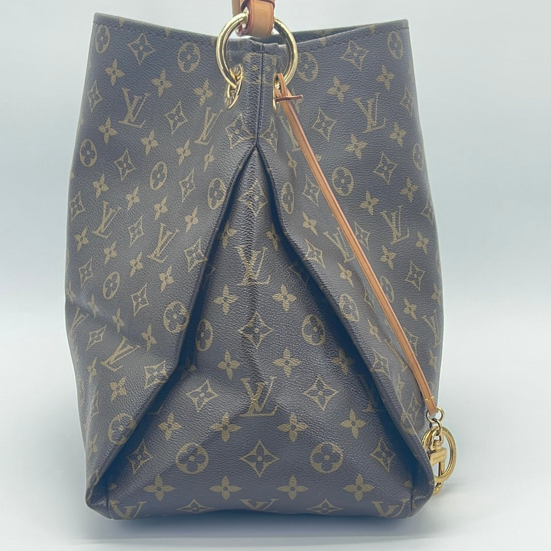 Louis Vuitton Artsy MM Monogram Tote Bag