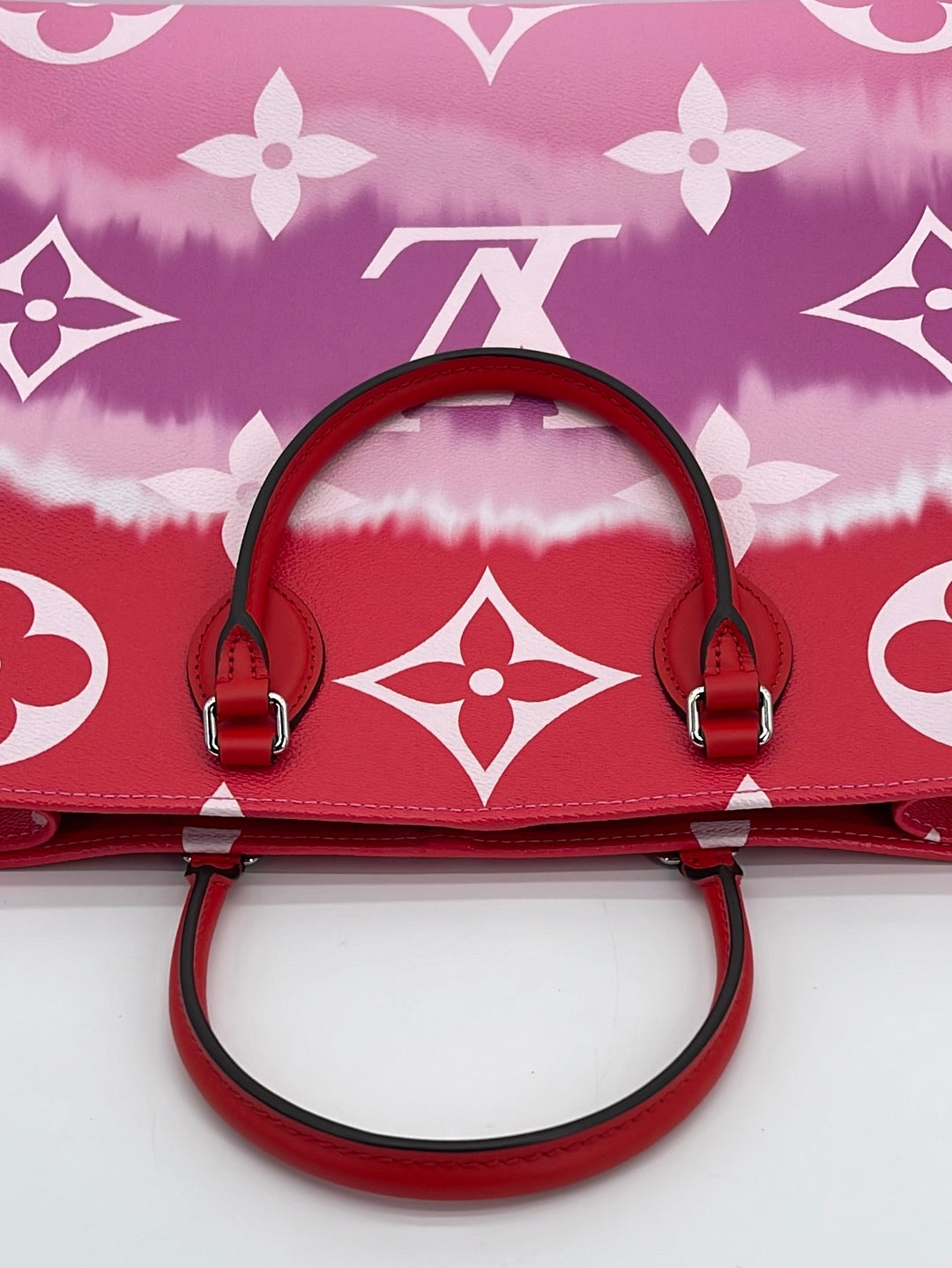 Louis Vuitton OntheGo OTG GM in Rouge Escale Giant Monogram - SOLD