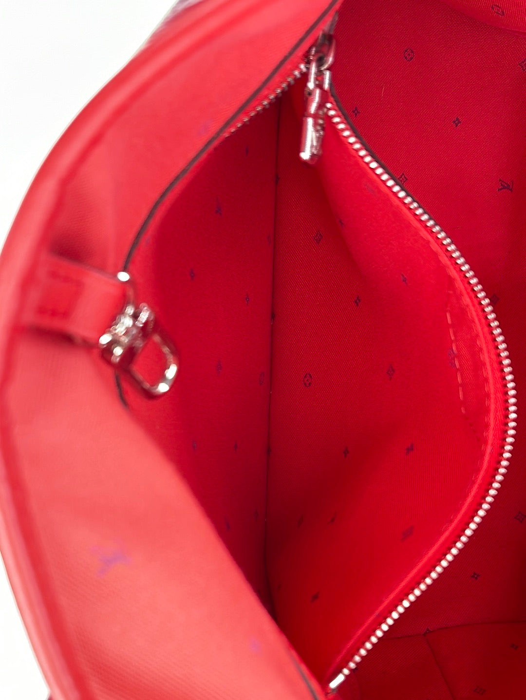 Louis Vuitton Bag Neverfull MM Escale - Fullset - NEW Red ref.229857 - Joli  Closet
