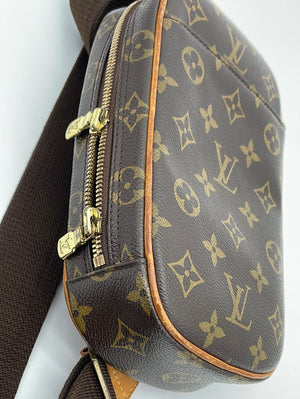 PRELOVED Louis Vuitton Gange Monogram Crossbody Shoulder Bag HHW27T9 041124 H