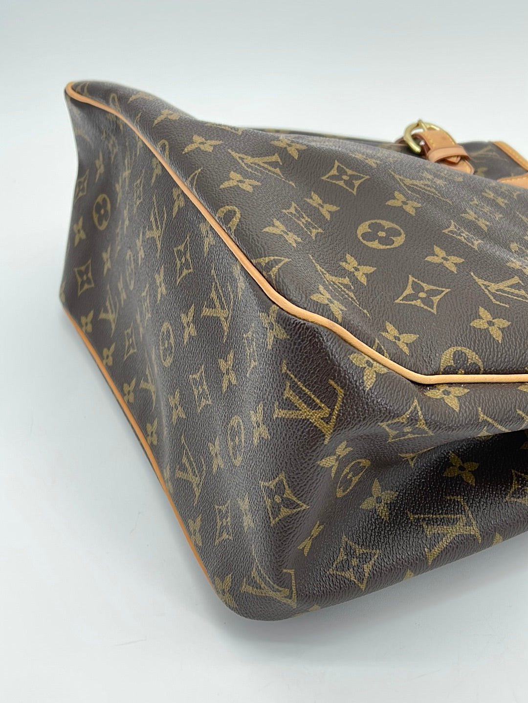 Preloved Louis Vuitton Monogram Batignolles Horizontal Tote SA4130 101323