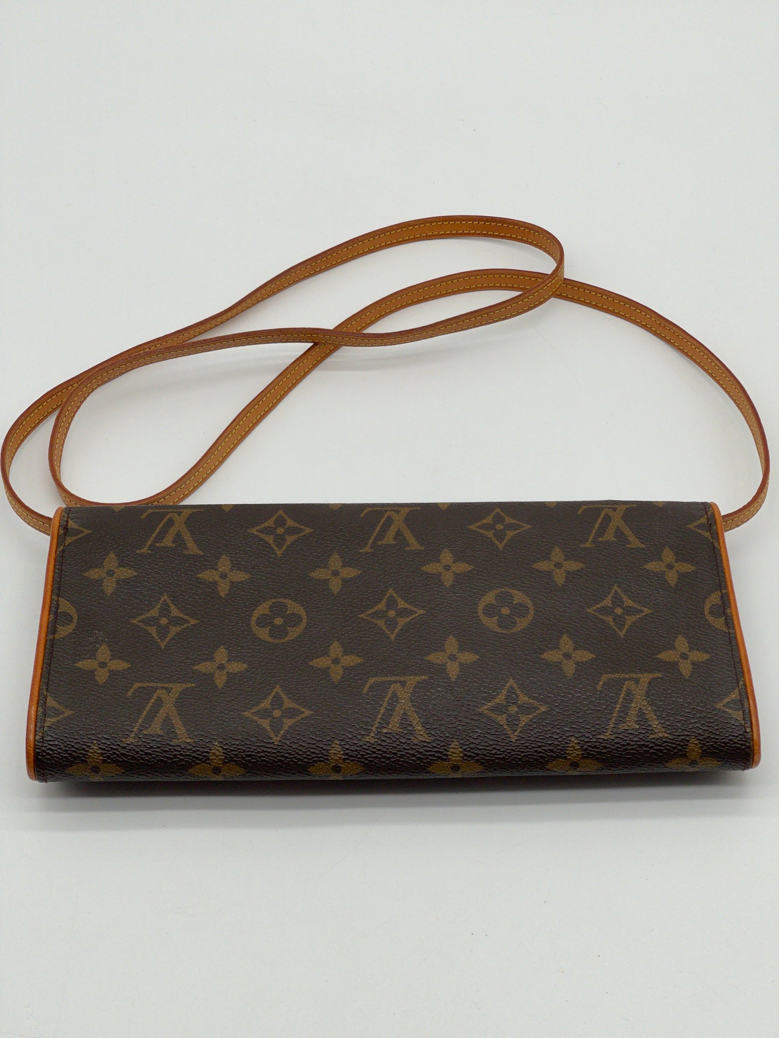 PRELOVED Louis Vuitton Discontinued Pochette Twin PM Monogram Crossbody Bag DVJCM28 072224 H