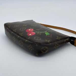 This vintage Louis Vuitton monogram mini looping bag - Depop