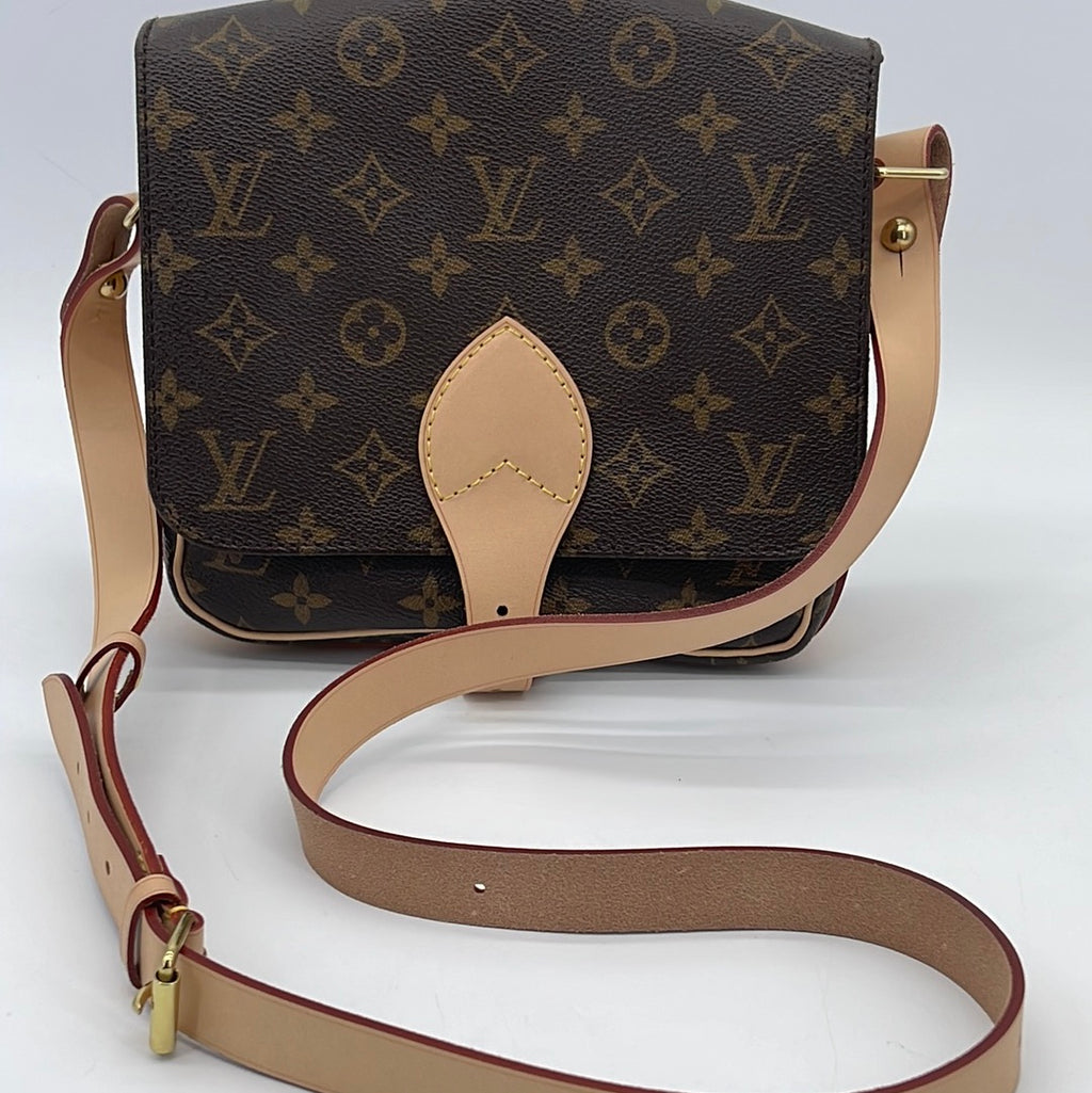 Preloved Louis Vuitton Cartouchiere MM Monogram Bag 8QYW9W2 050724 H