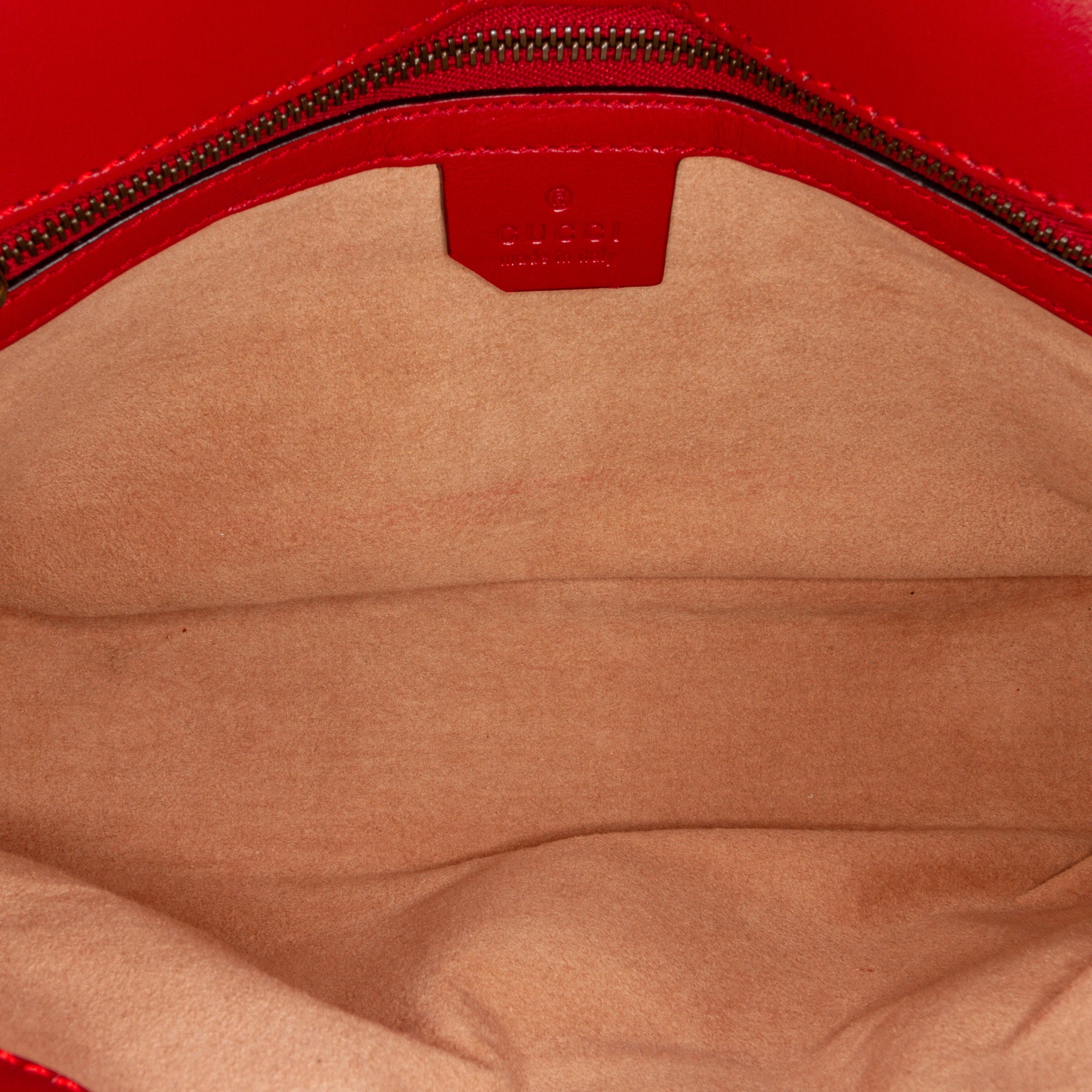 Gucci // Red GG Marmont Matelassé Shoulder Bag – VSP Consignment