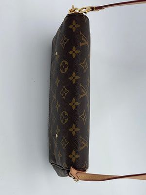 Louis Vuitton Favorite MM Monogram, Women's Fashion, Bags