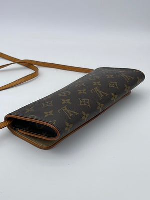 Louis Vuitton Vintage - Monogram Pochette Twin GM Bag - Brown